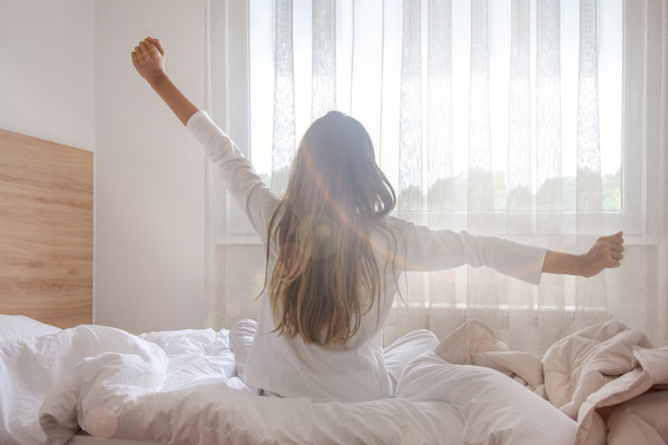7 Beautiful Good Morning Poems For Her